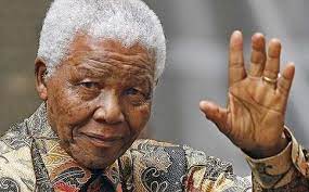 اینفوگرافیک / ۵۵ سال زندگی سیاسی نلسون ماندلا برای آزادی رنگین پوستان