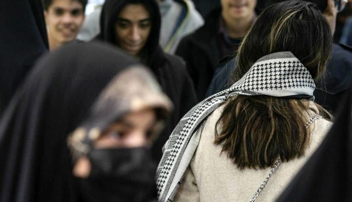 بدحجابی هم خریدنی شد